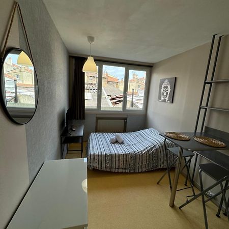 Appartement Au Centre De Valence Studio 5 Екстериор снимка
